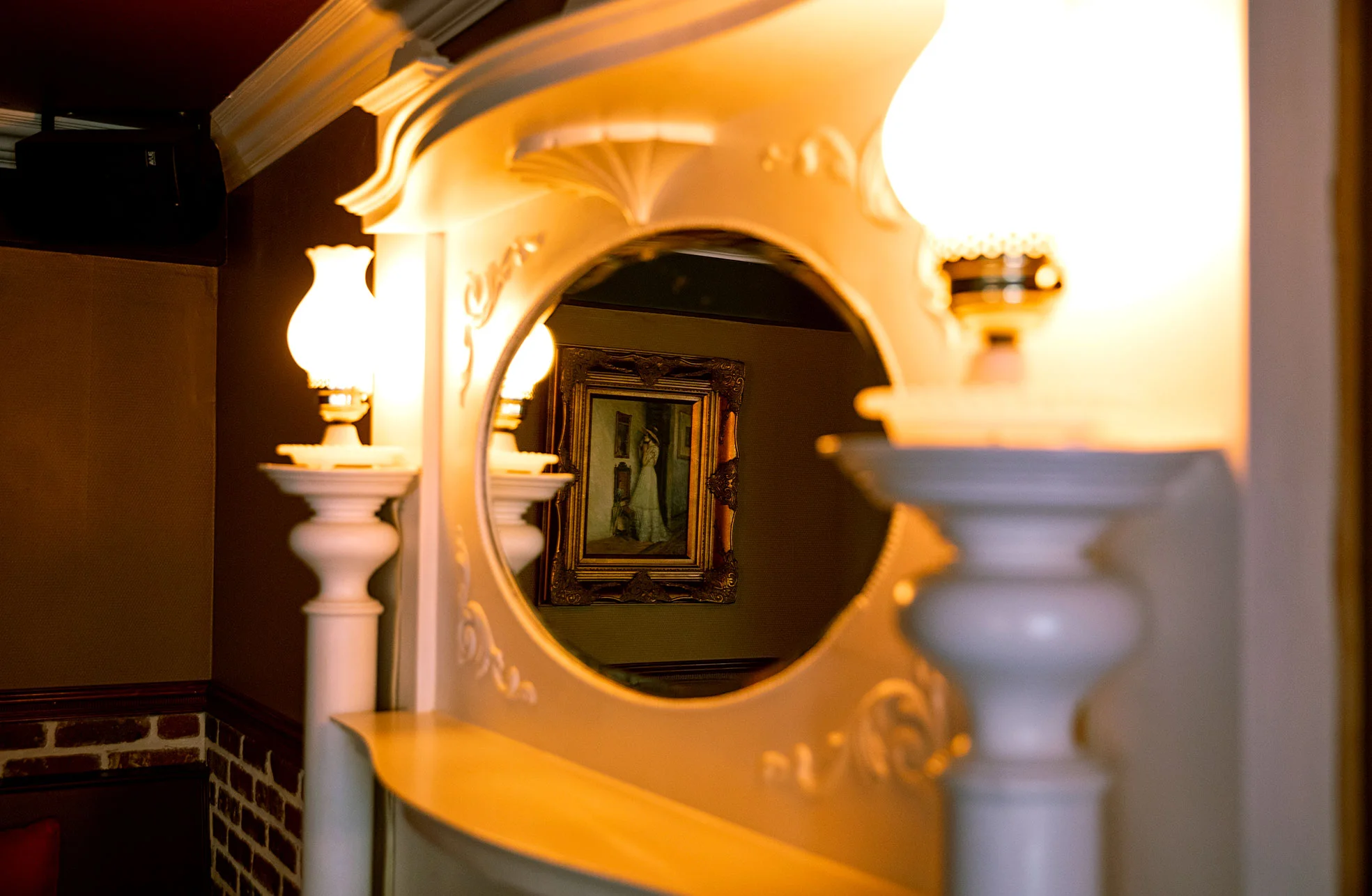 Historical San Francisco Bar in the Heart of the City - Image 6